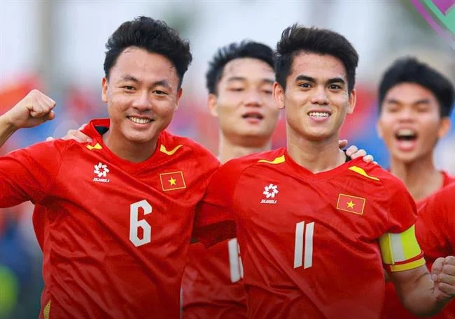 Biểu tượng bảo mật và công bằng của TF88 với khóa an toàn và lá chắn